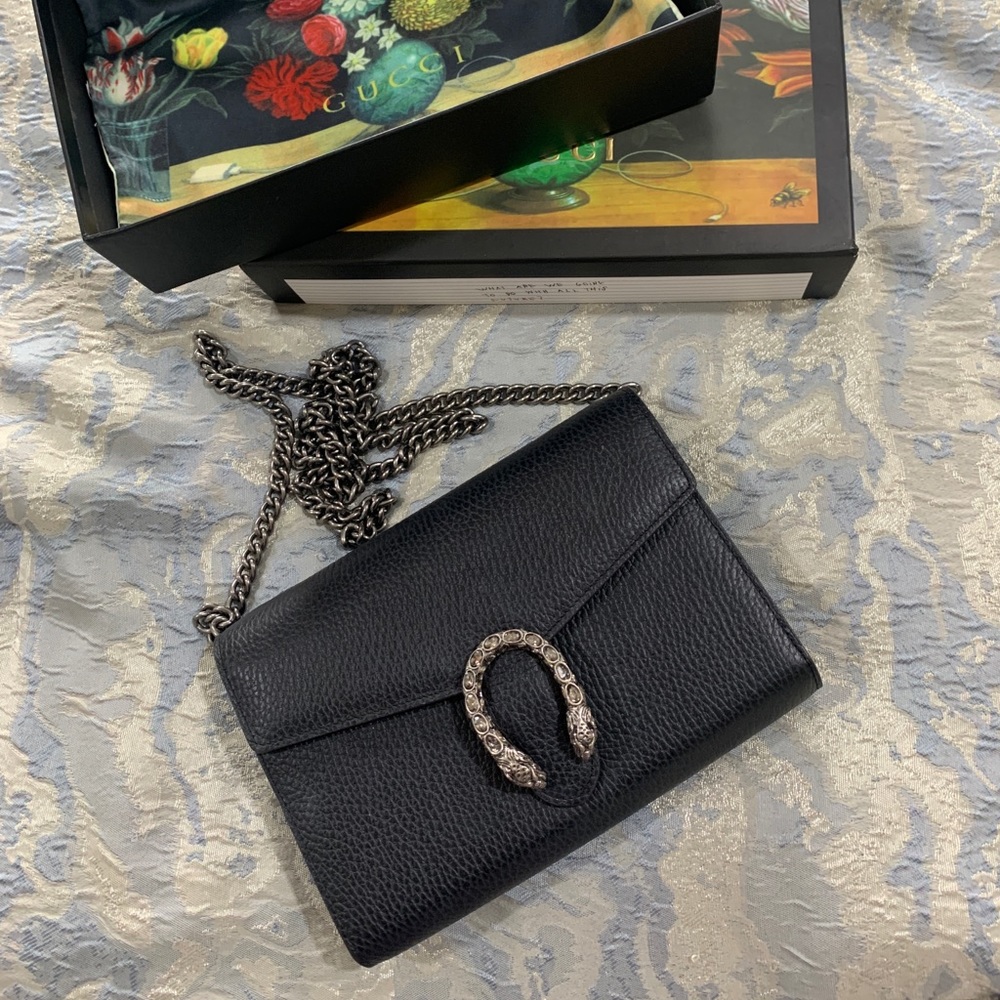 Gucci Dionysus leather mini chain bag